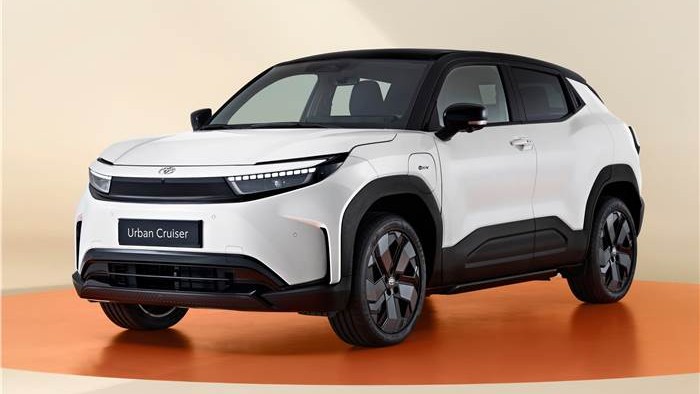 Toyota Urban Cruiser EV front